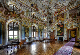 Sál předků s výzdobou z roku 1725. | © Stanislav Krčmář